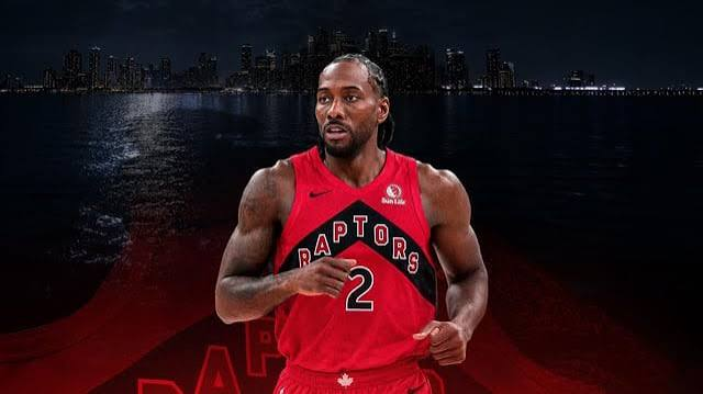 Kawhi Leonard Signs Multi-Year Extension With Raptors